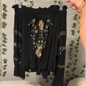AE off the shoulder floral top